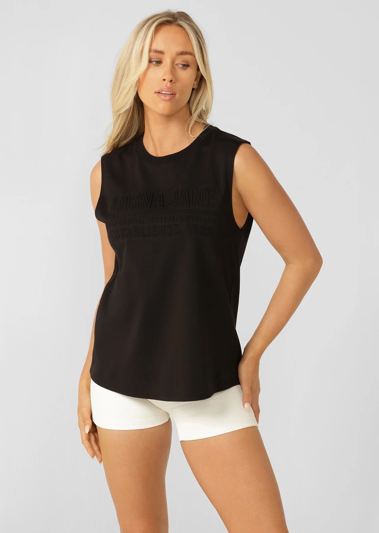 Everyday Essential Muscle Tank