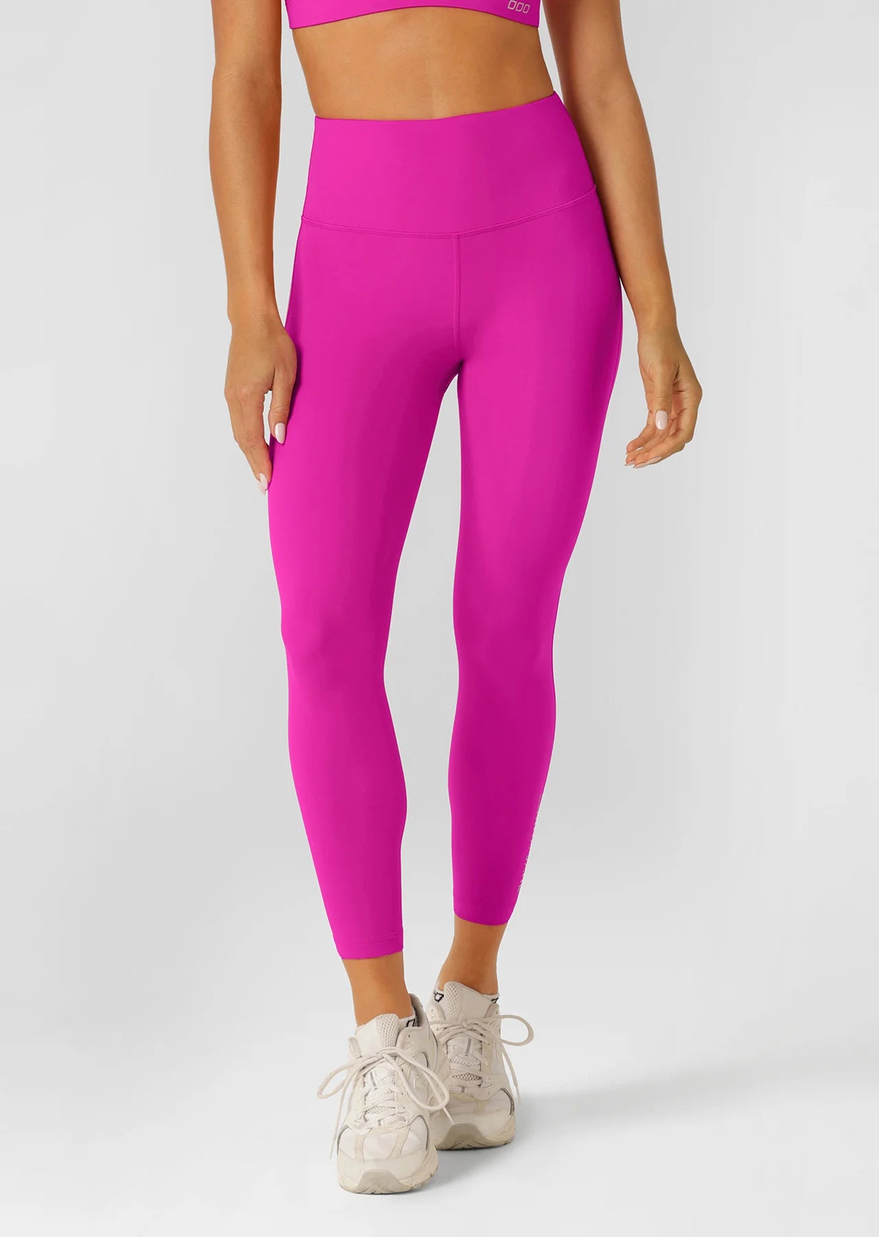 Lotus No Chafe Phone Pocket Ankle Biter Leggings