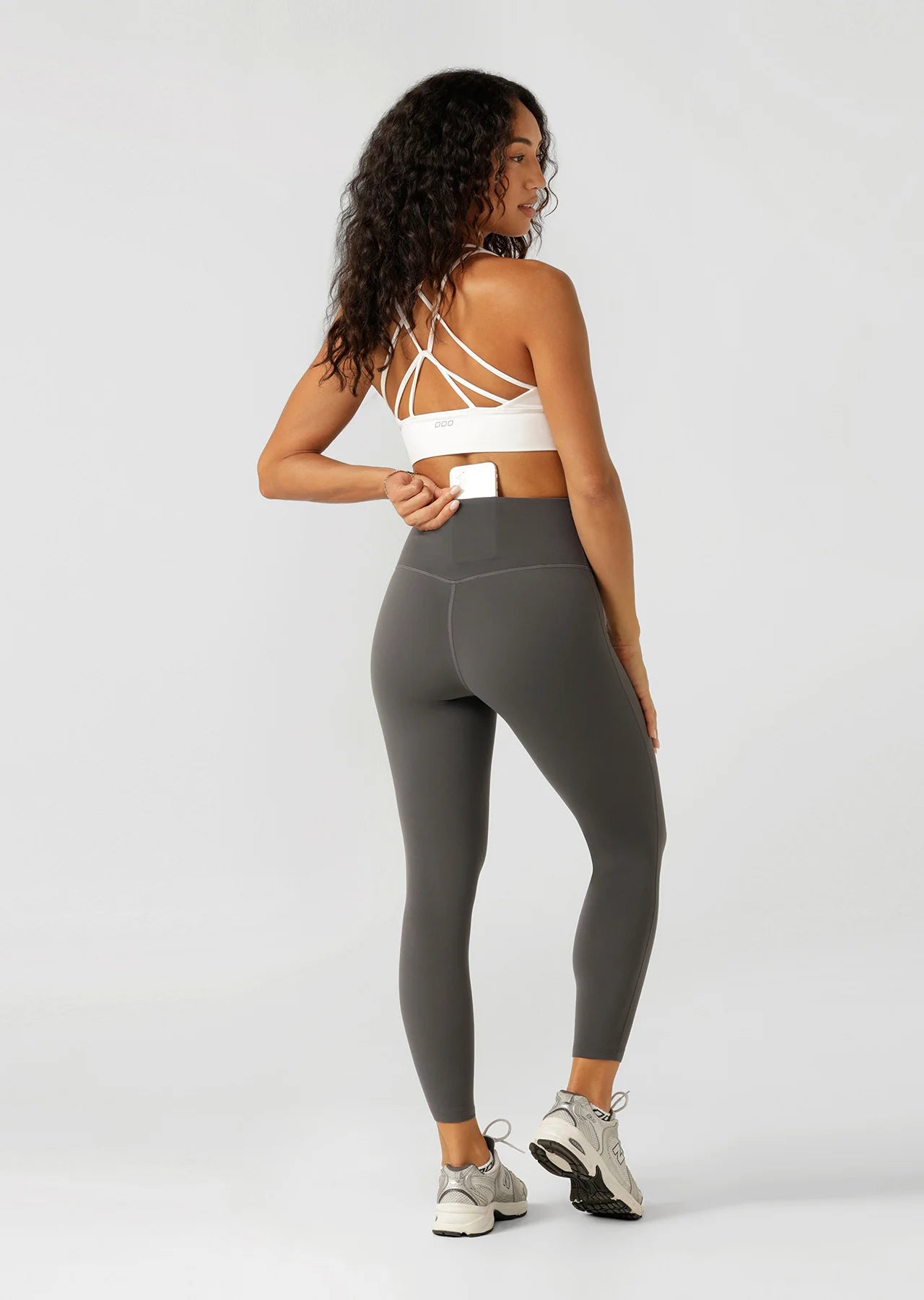 Lotus No Chafe Phone Pocket Ankle Biter Leggings