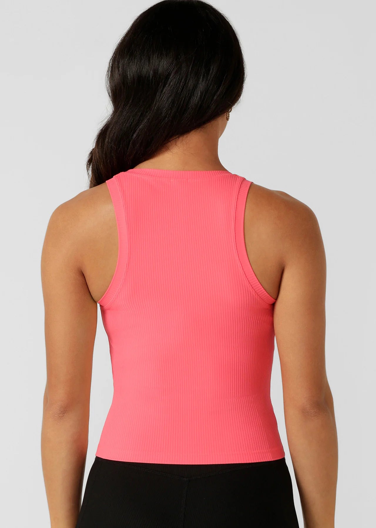 Dynamic Active Rib Tank