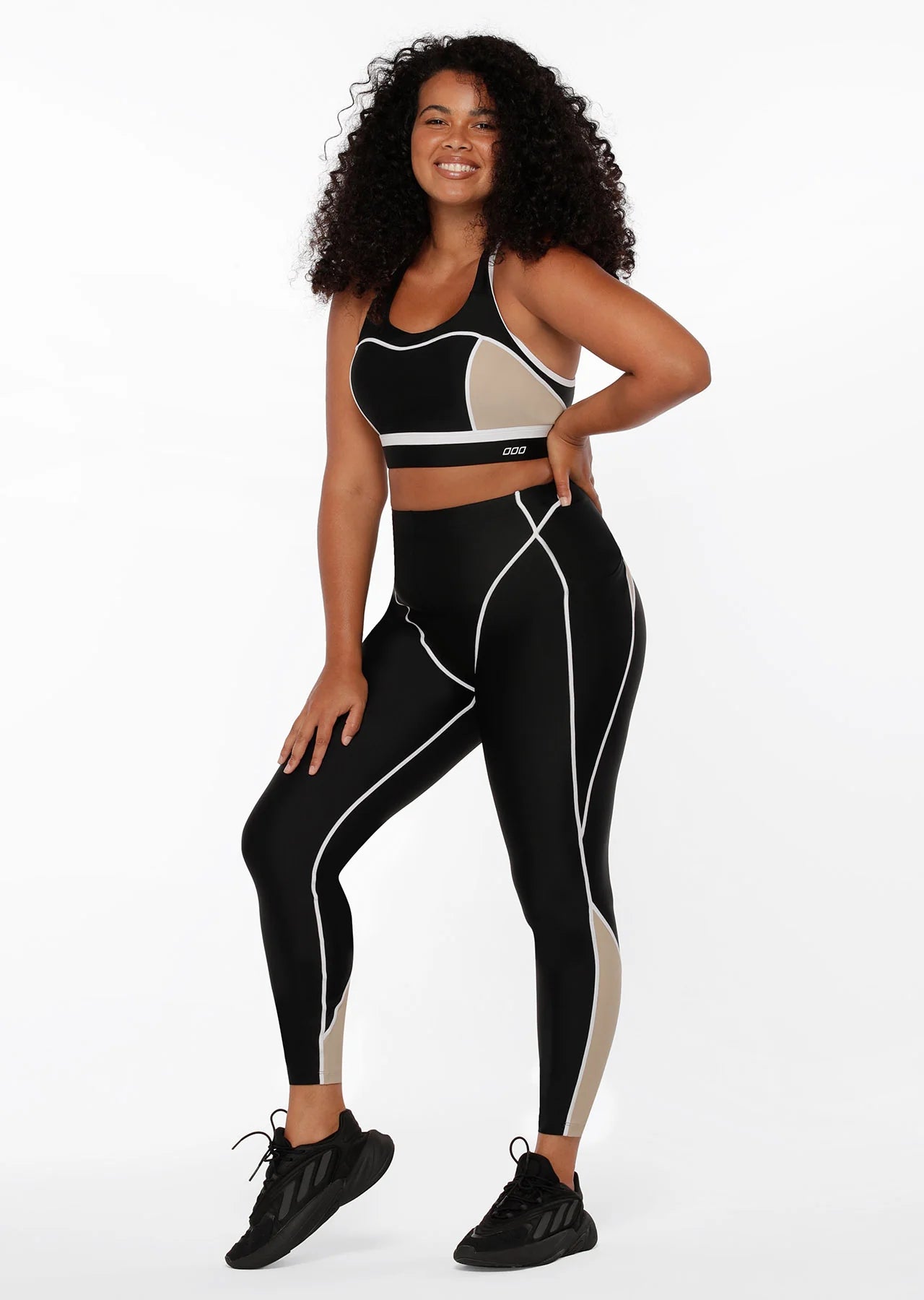 Accentuate Phone Pocket Ankle Biter Leggings
