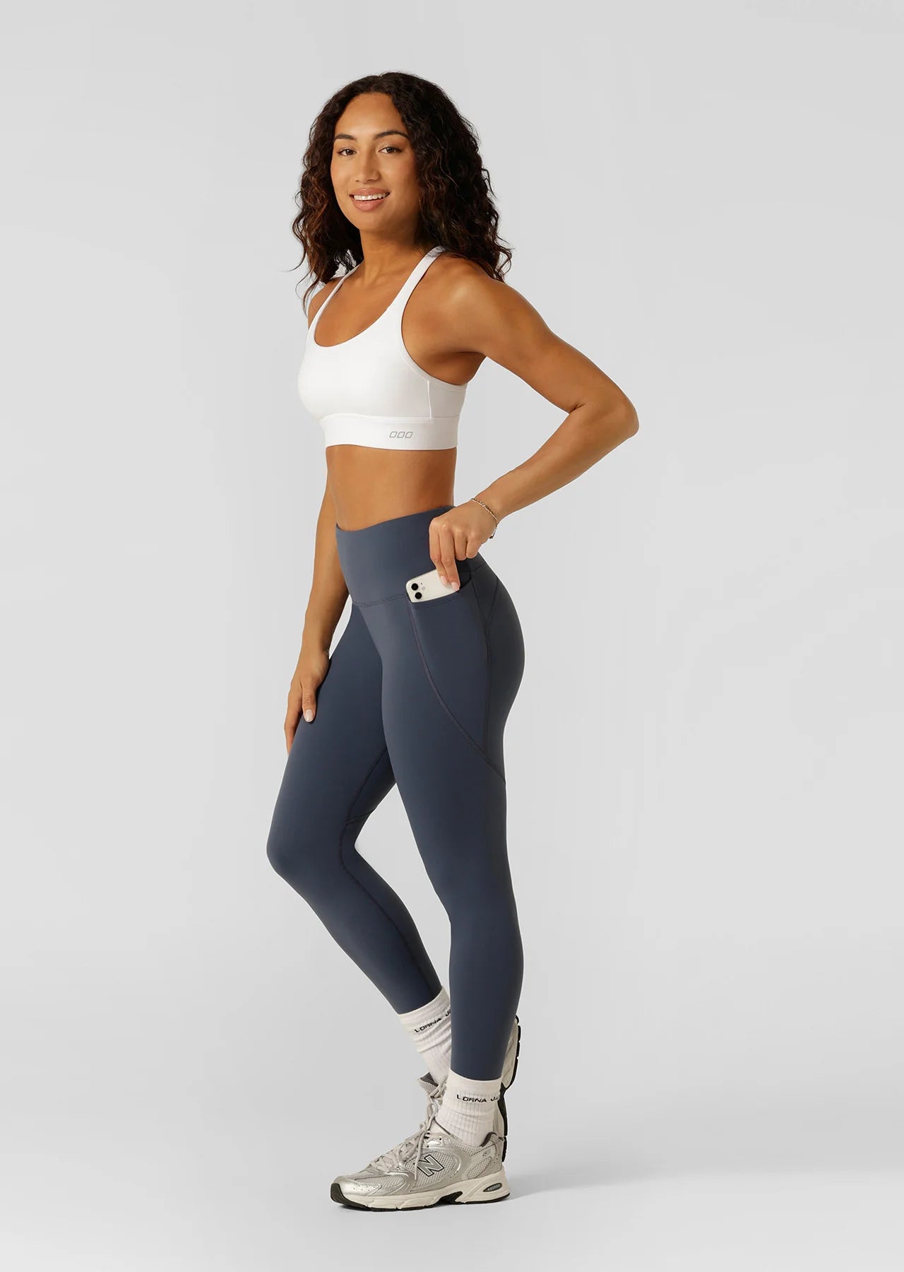 Amy Thermal Phone Pocket Ankle Biter Leggings