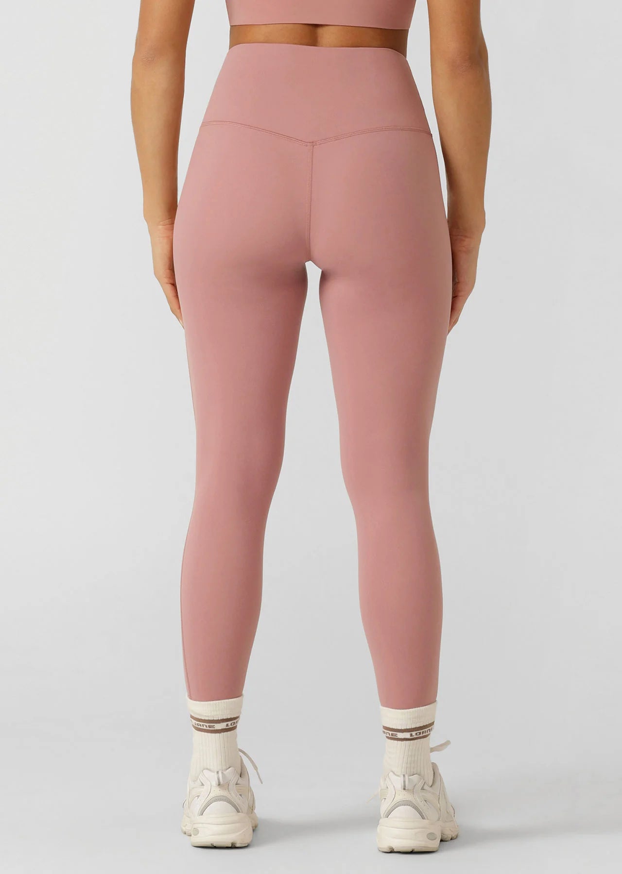 Lotus No Chafe Phone Pocket Ankle Biter Leggings