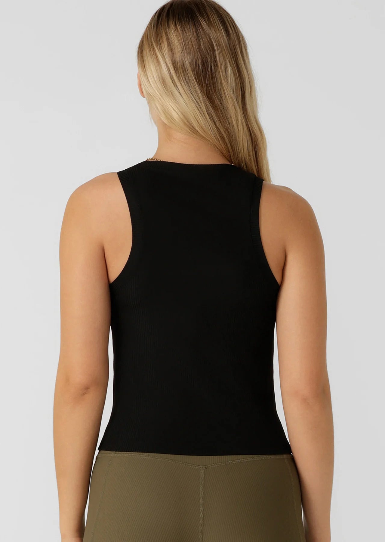 Dynamic Active Rib Tank