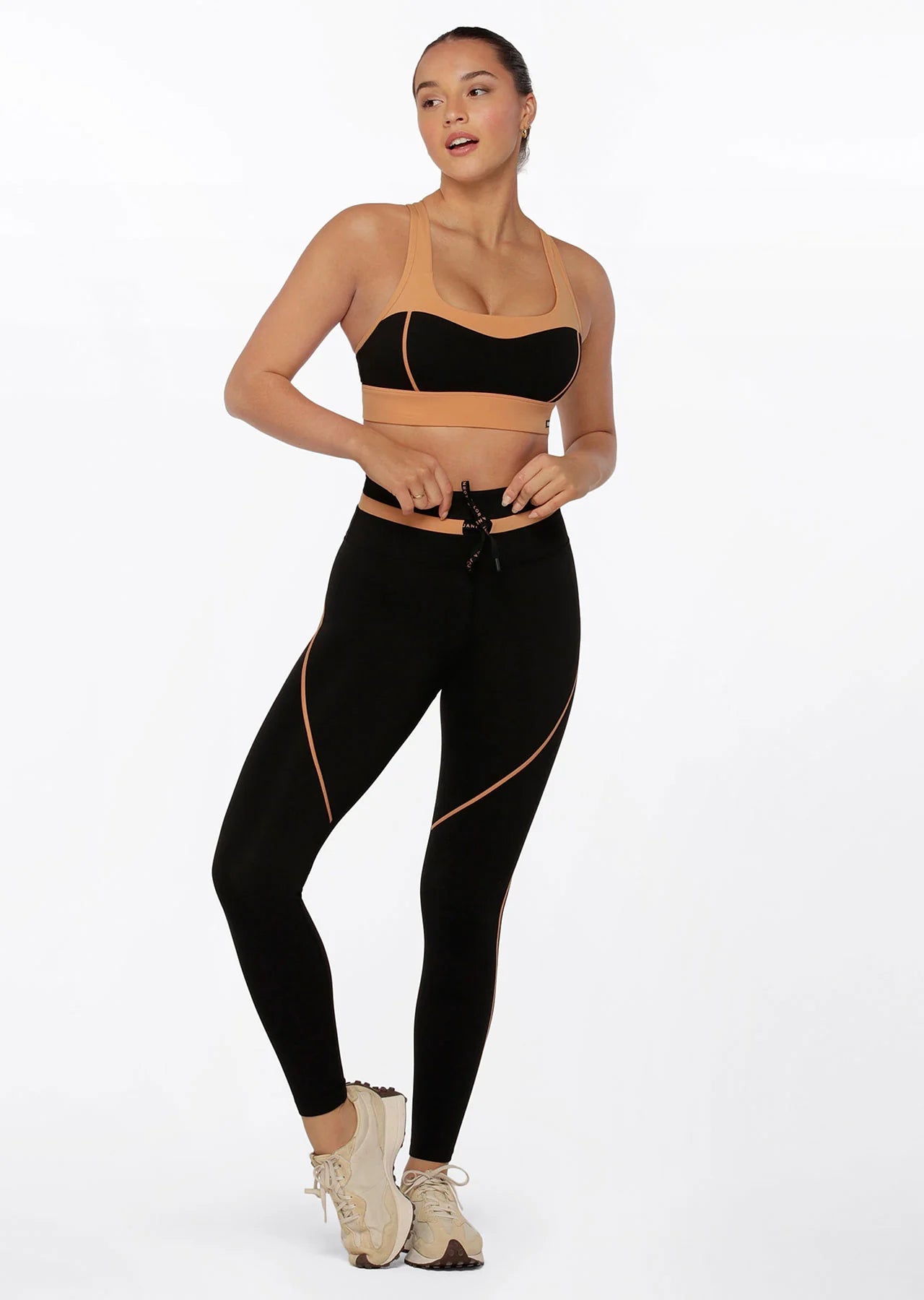Summit Support Contrast Sports Bra