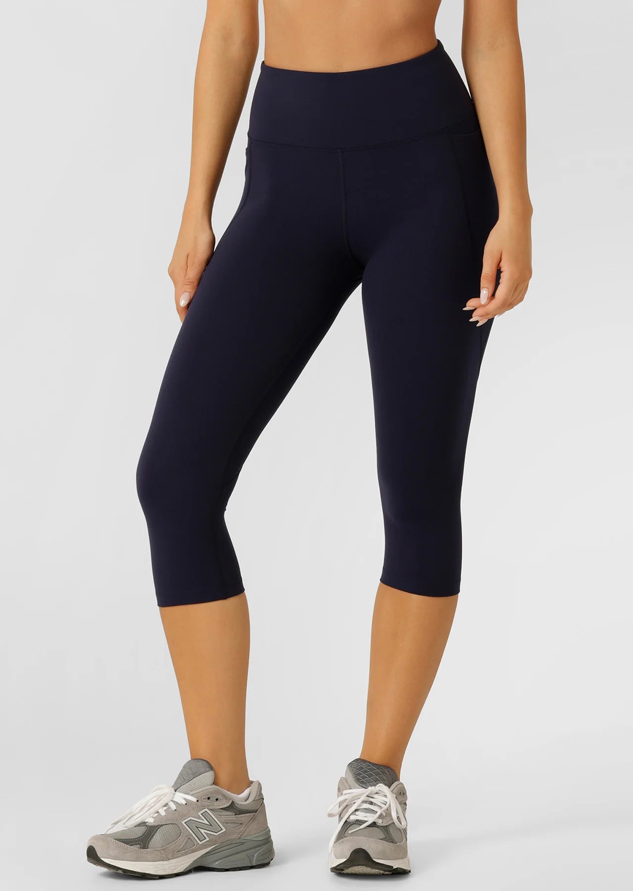 Amy Phone Pocket 3/4 Tech Leggings
