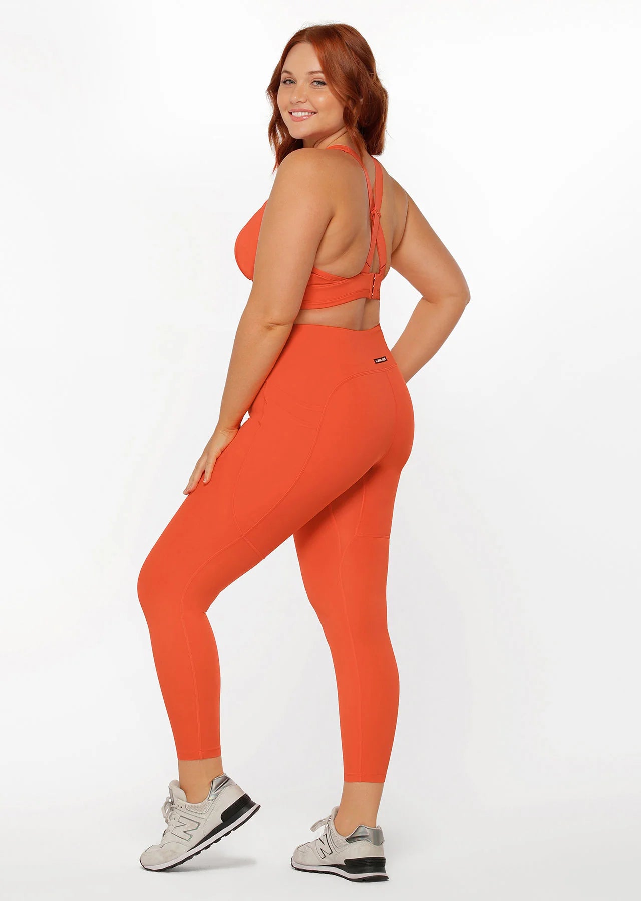 Hold Me In Booty Ankle Biter Leggings