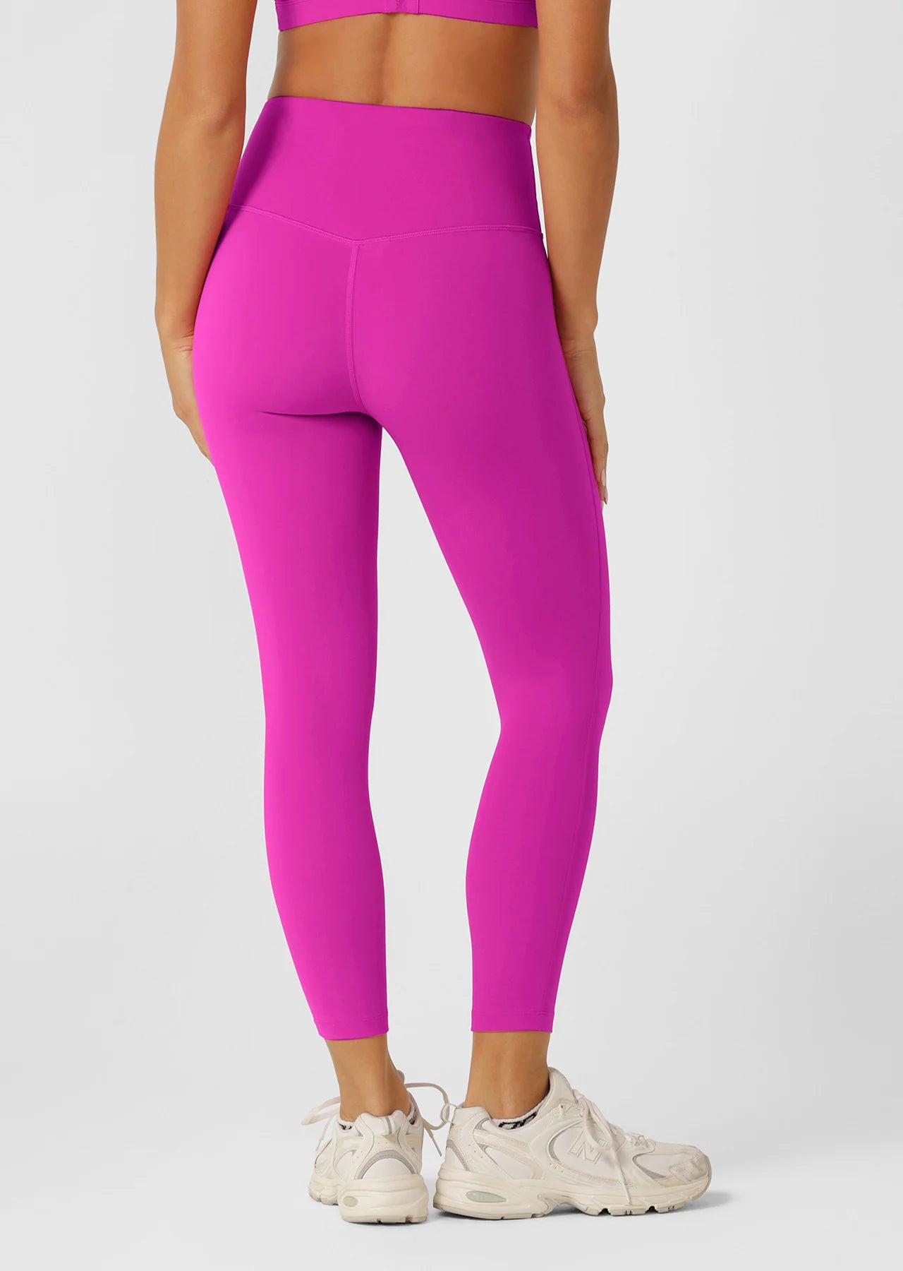 Lotus No Chafe Phone Pocket Ankle Biter Leggings