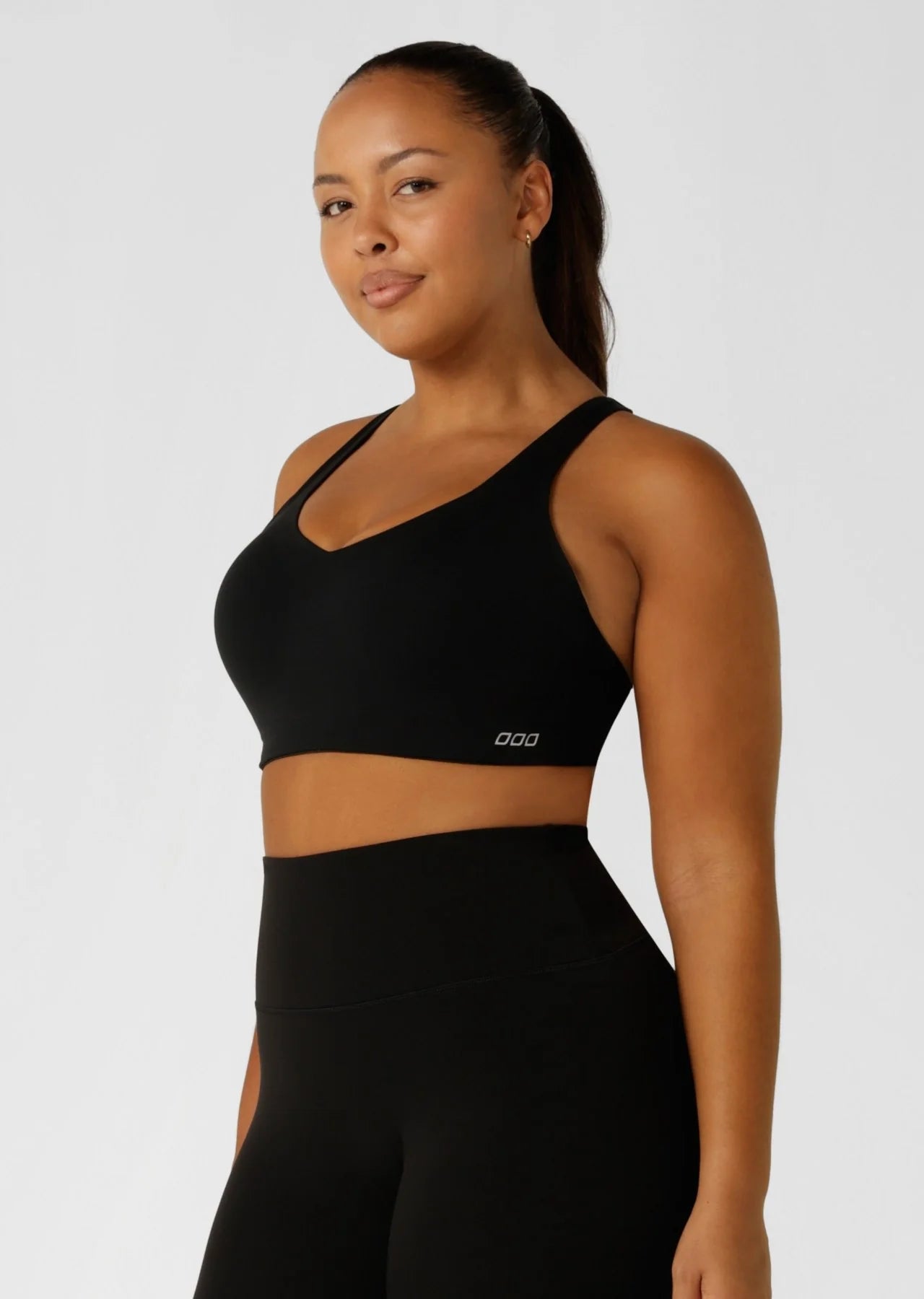 Curve Control Moulded Sports Bra