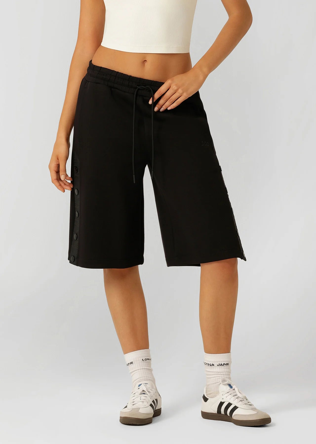 Snap To It 3/4 Shorts