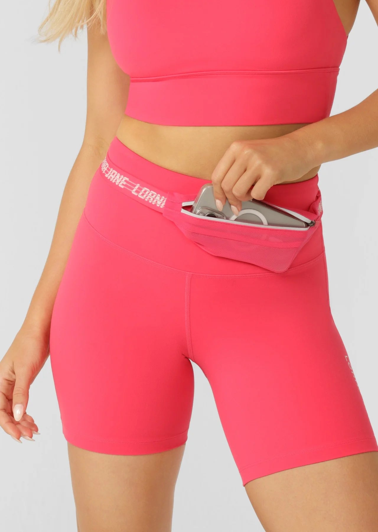 On the Move Running Belt